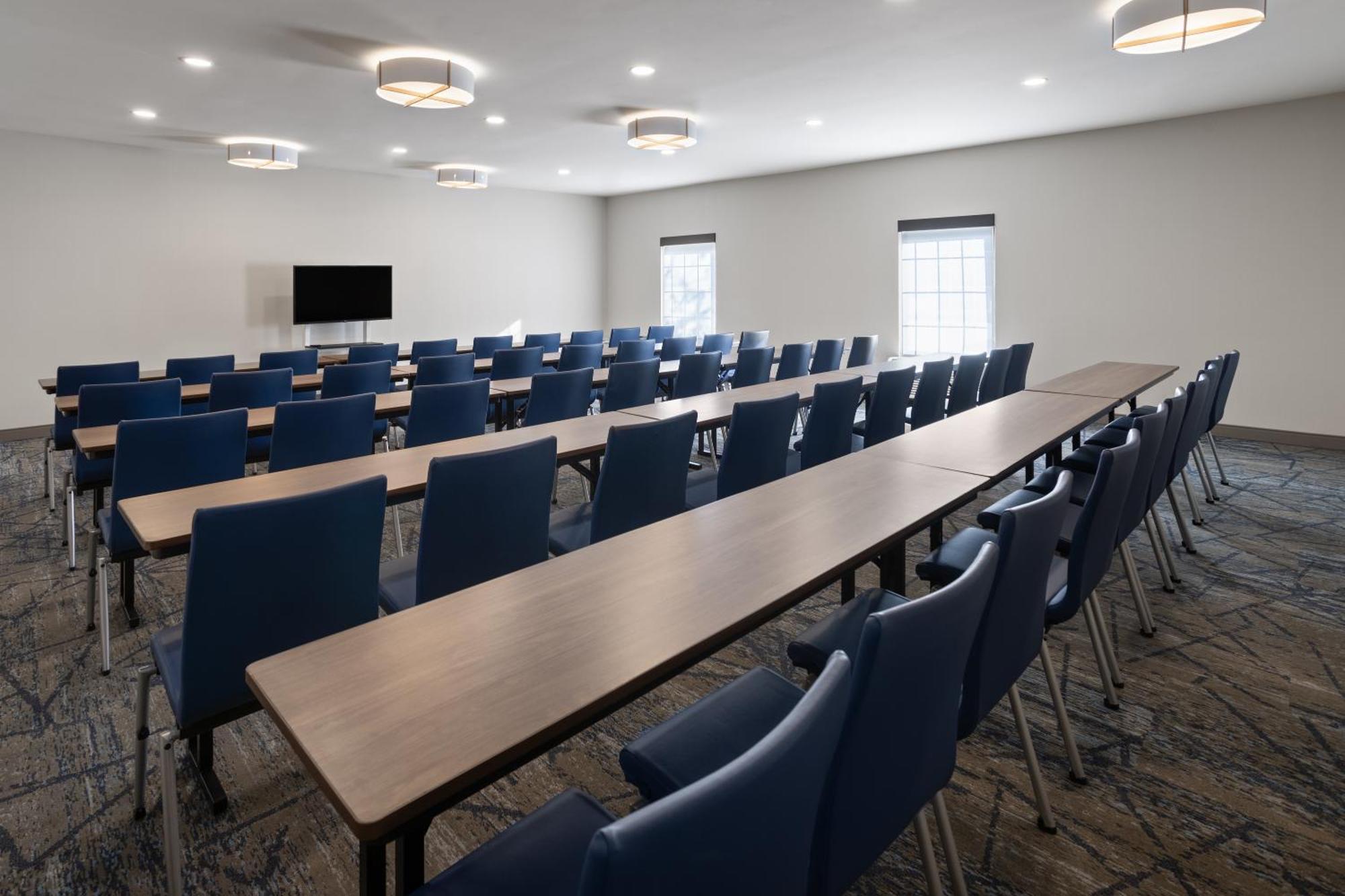 Holiday Inn Express Hotel & Suites Brattleboro By Ihg Kültér fotó