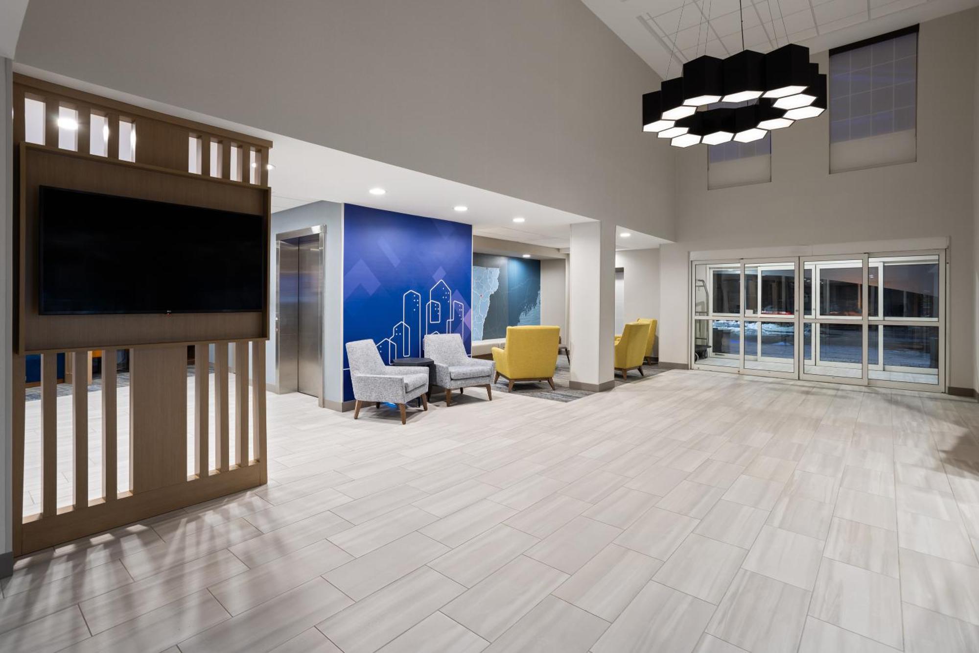 Holiday Inn Express Hotel & Suites Brattleboro By Ihg Kültér fotó