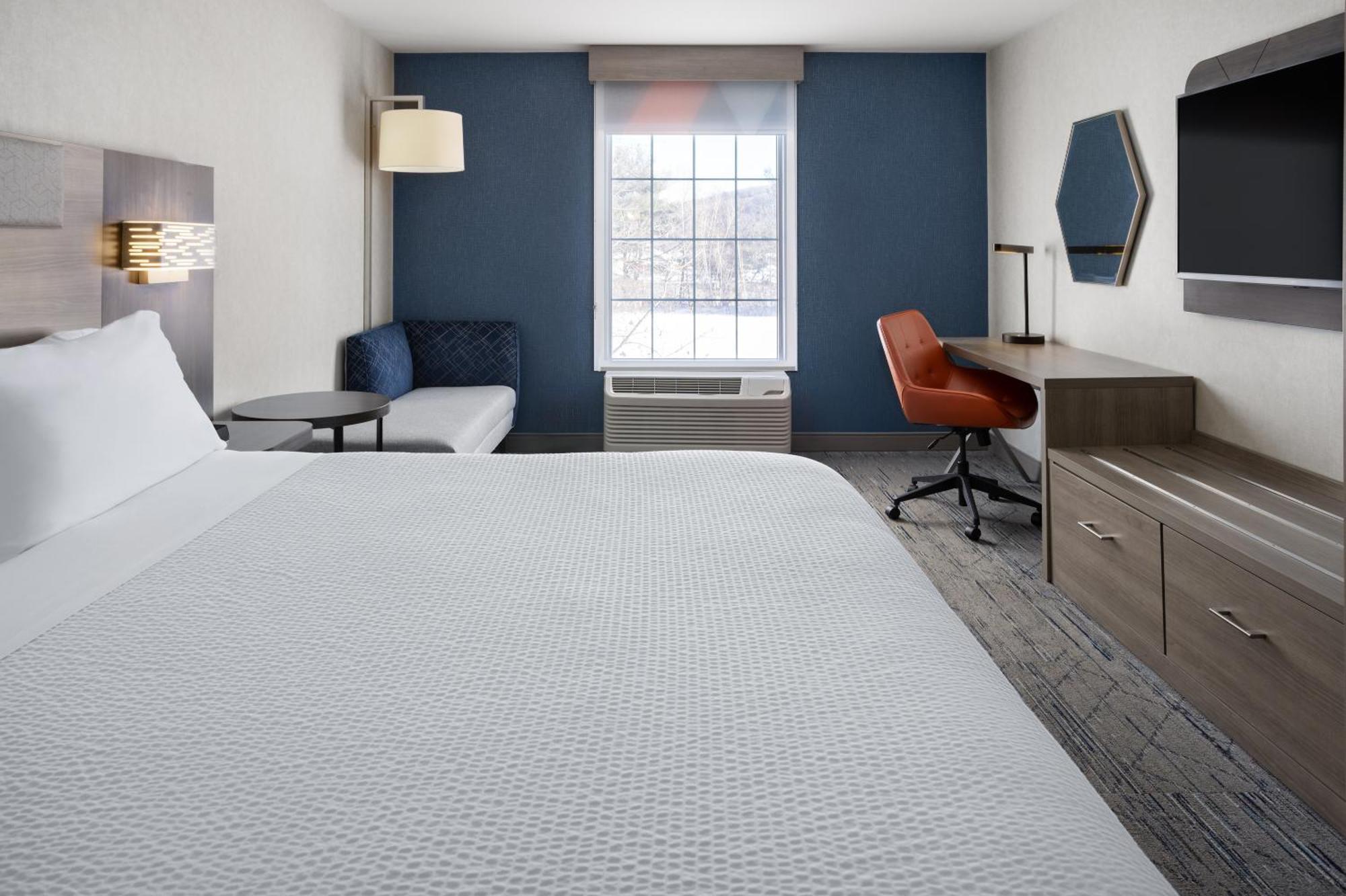 Holiday Inn Express Hotel & Suites Brattleboro By Ihg Kültér fotó