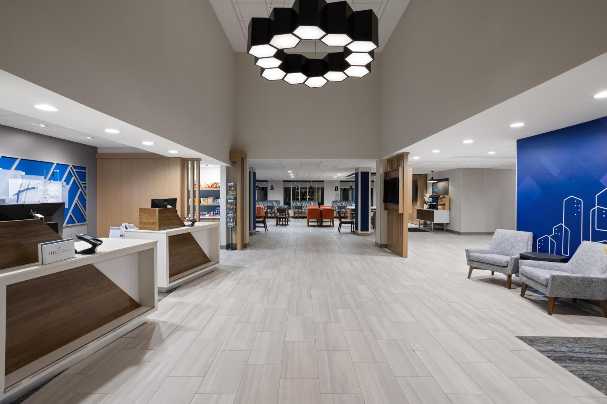 Holiday Inn Express Hotel & Suites Brattleboro By Ihg Kültér fotó