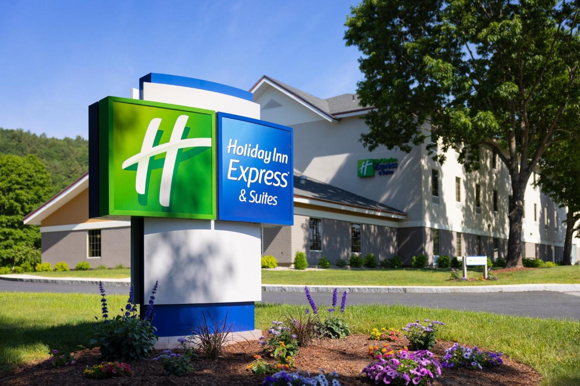 Holiday Inn Express Hotel & Suites Brattleboro By Ihg Kültér fotó