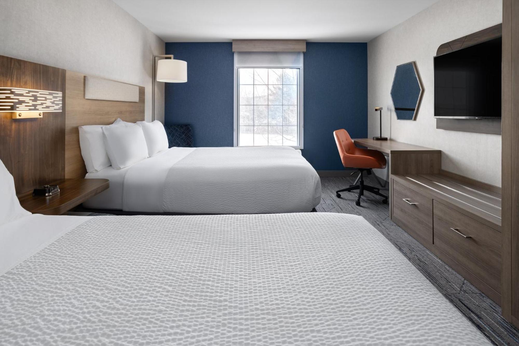 Holiday Inn Express Hotel & Suites Brattleboro By Ihg Kültér fotó